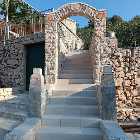 House Isabella Holiday home