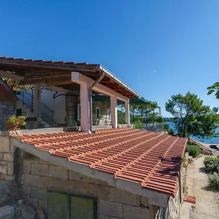 House Isabella Nečujam