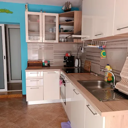 House Isabella *