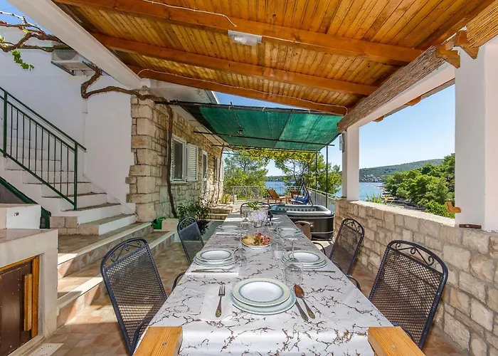 Tatil Evi House Isabella Nečujam